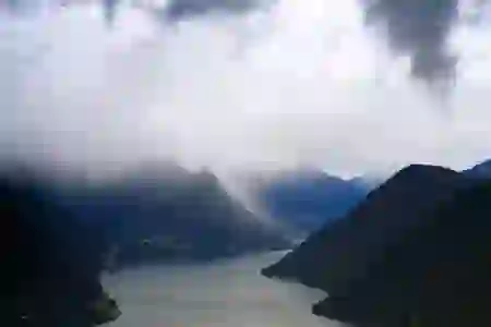 카카오뱅크 비상금대출 완벽 가이드: 조건, 이자, 한도 및 신청 방법 알아보기